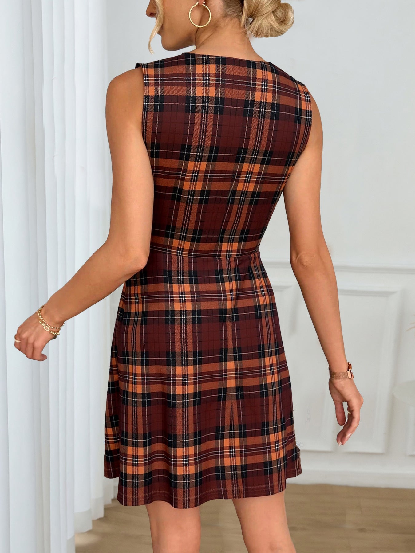 Women’s Sleeveless Plaid A-Line Mini Dress – Casual Fit and Flare Tank Dress